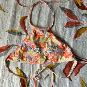 Flower print bikini top